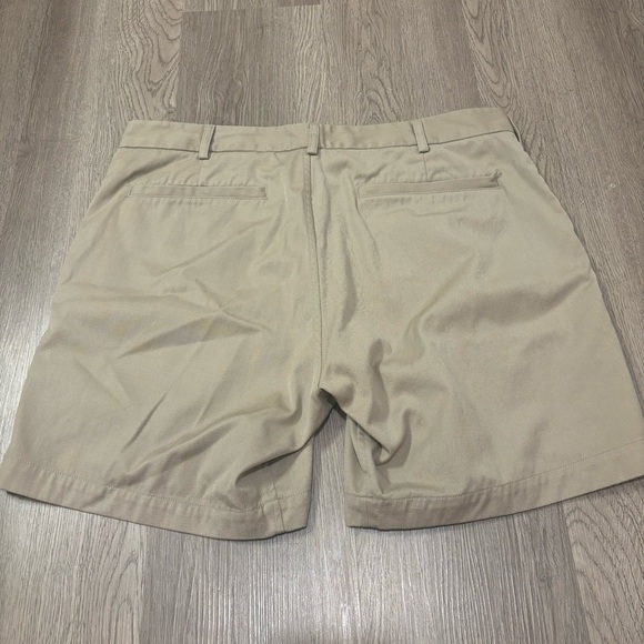 Wool & Prince Merino Wool Chino Khaki Tan Shorts Men’s 34 7” Inseam - Picture 2 of 5